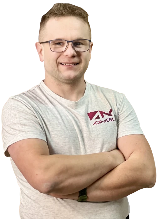 Adrian Oleśków, właściciel firmy Adi Meble